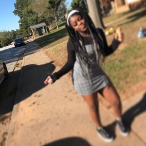 Meet your Posher, Markiya